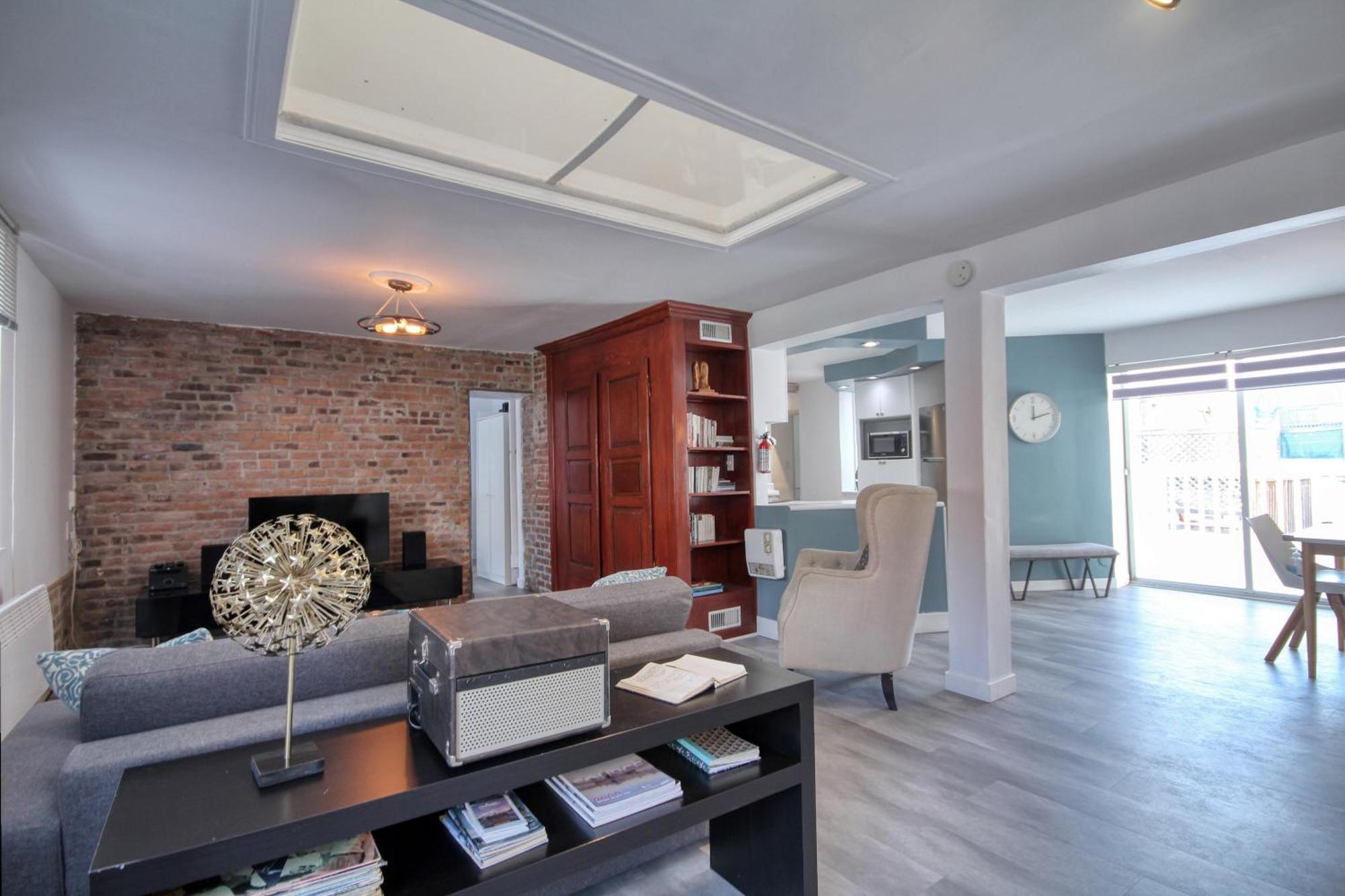 Quebec Grand Appartement By Hebergements Dcl Luaran gambar