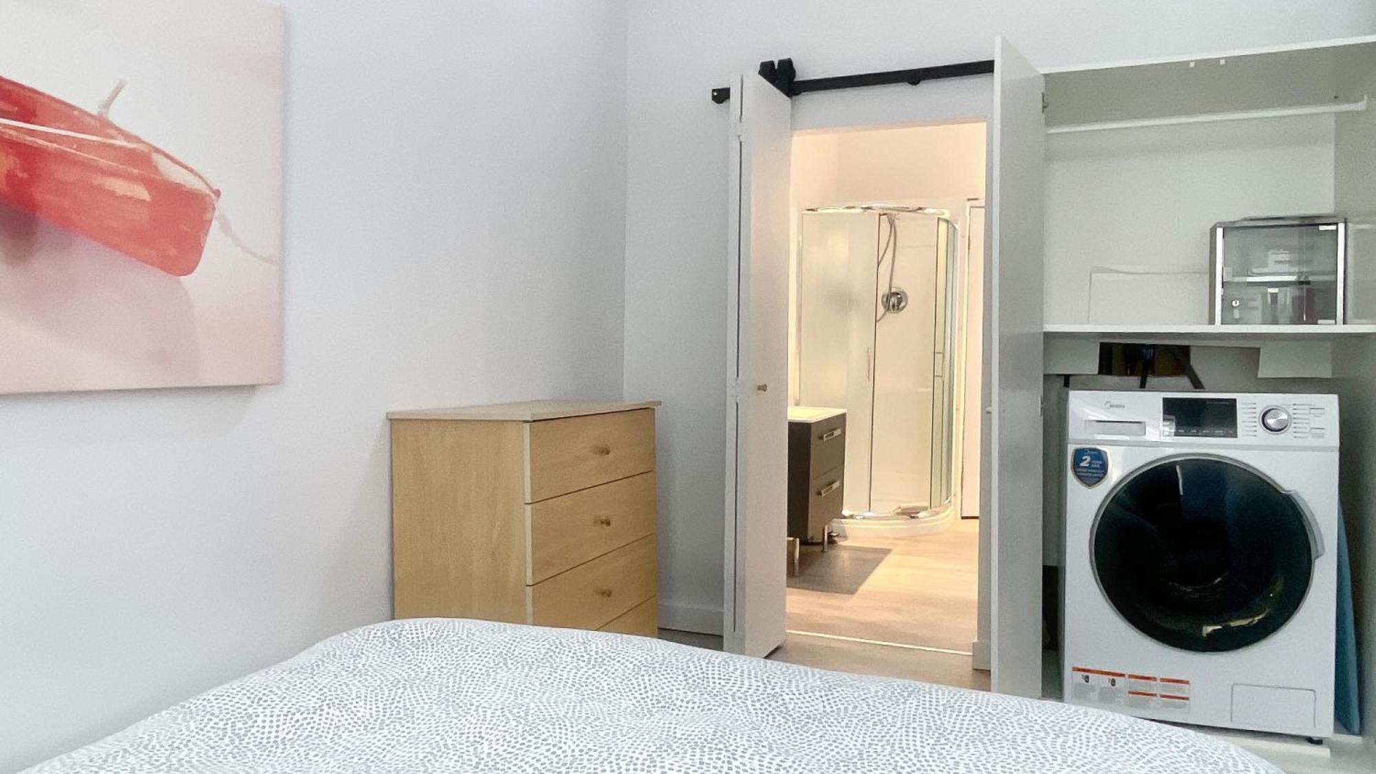 Quebec Grand Appartement By Hebergements Dcl Luaran gambar