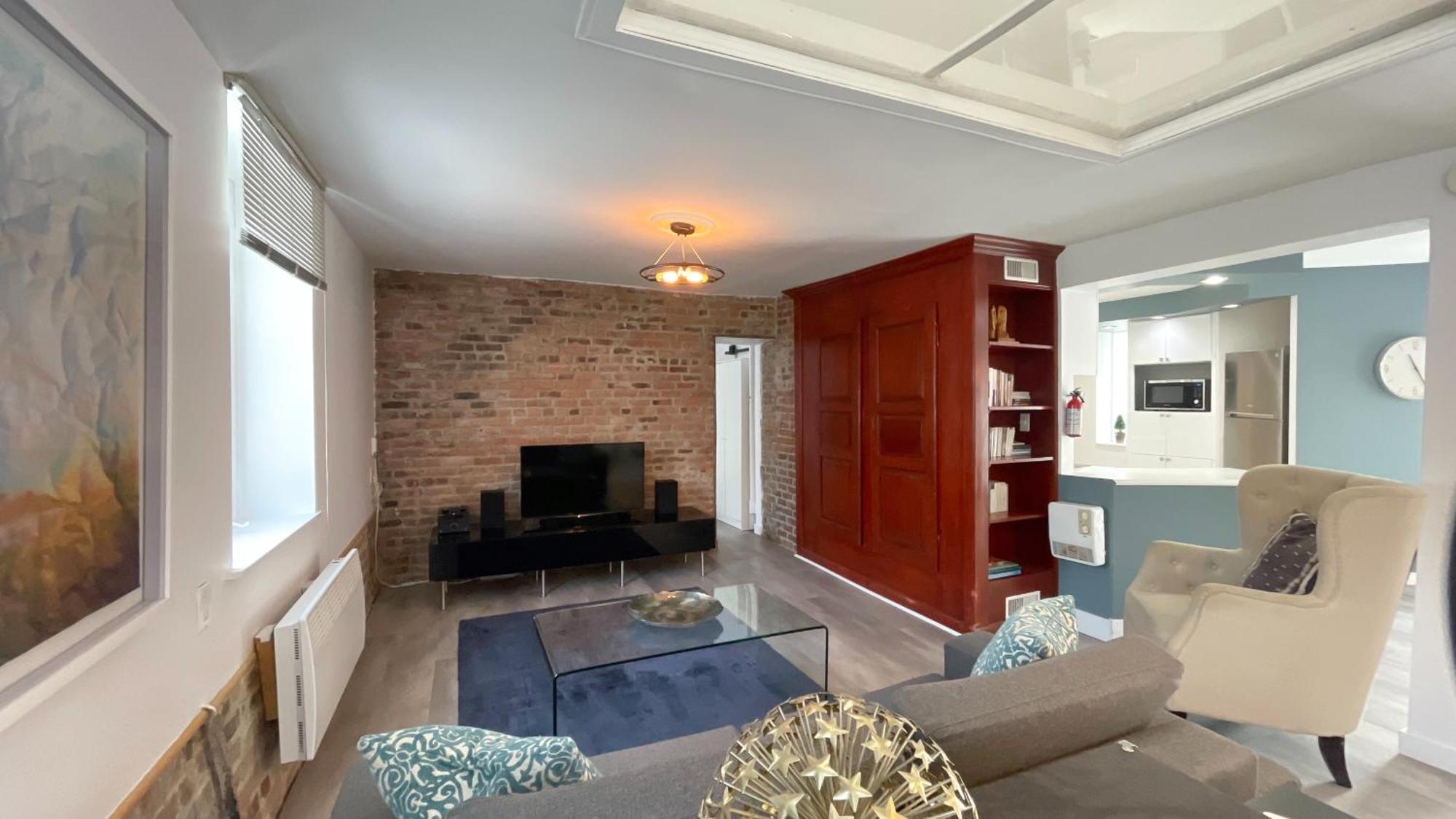 Quebec Grand Appartement By Hebergements Dcl Luaran gambar